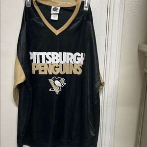 NHL Pittsburgh Penguins Black and Gold Long Sleeve Tee